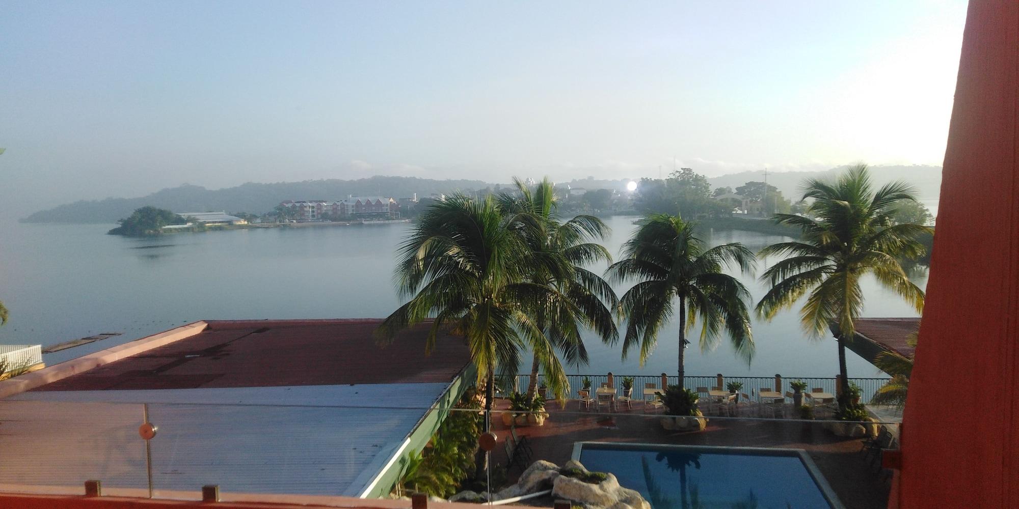 Peten Esplendido Flores Luaran gambar